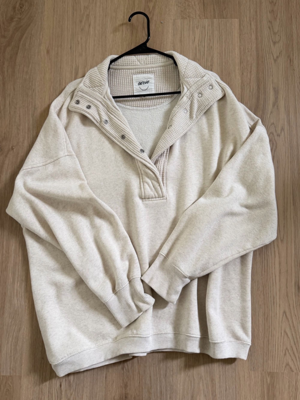 *brand new condition aerie oh snap sweatshirt